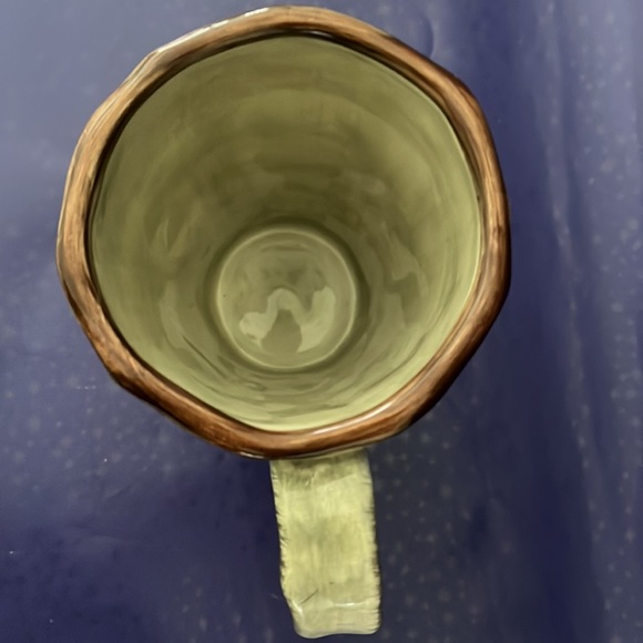 Waterloo Hand painted collection ceramic Mug - Picture 4 of 5